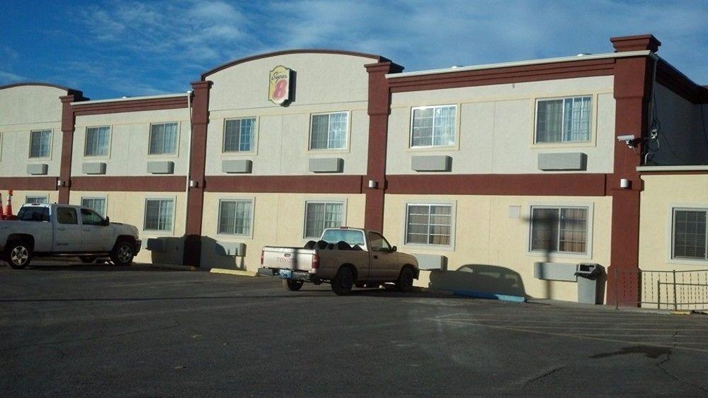 Super 8 By Wyndham Douglas Exterior foto