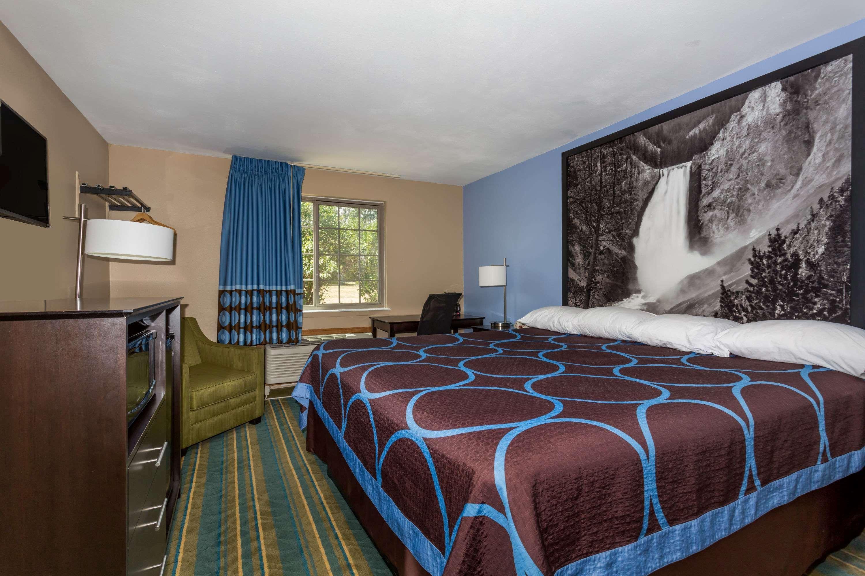 Super 8 By Wyndham Douglas Exterior foto