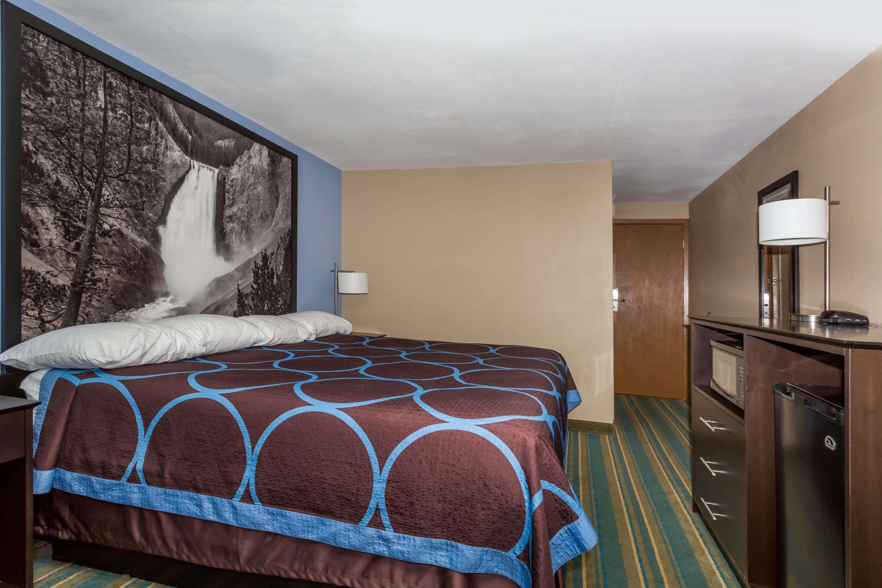 Super 8 By Wyndham Douglas Exterior foto